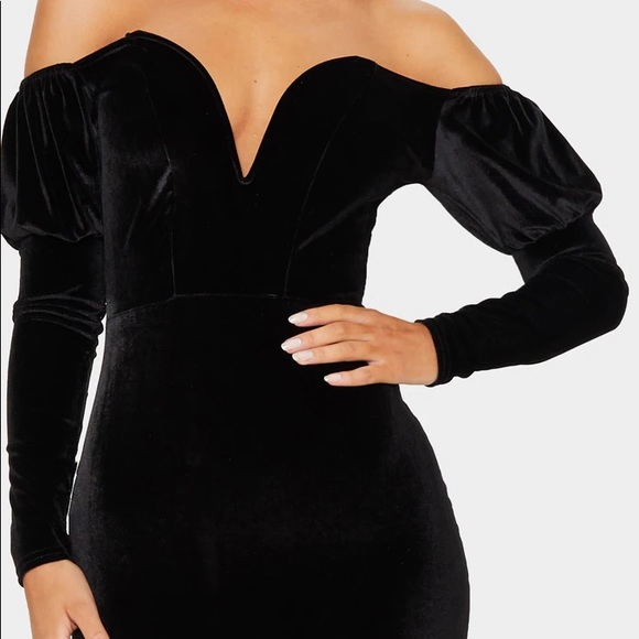 Black Velvet V Bar Puff Sleeve Midi Dress - Picture 2 of 3